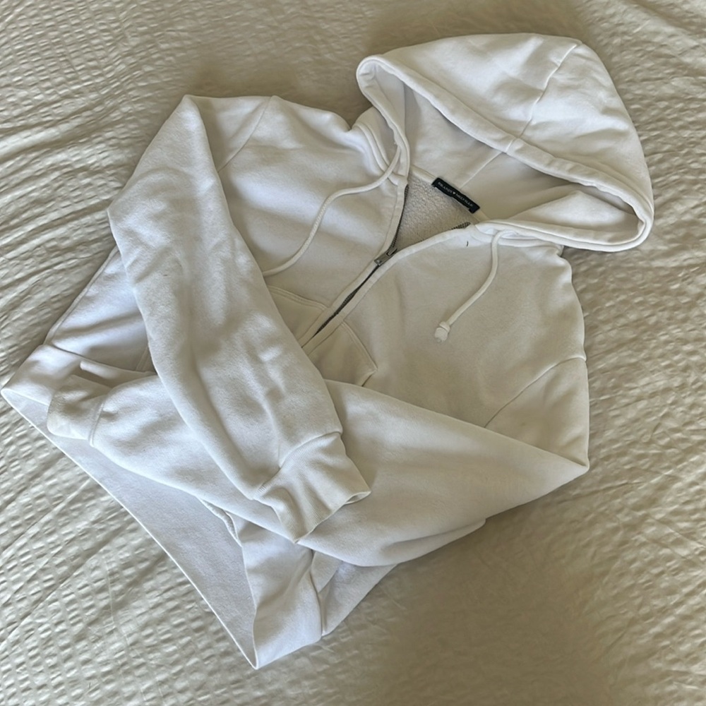 Brandy Melville crop white christy hoodie zip up